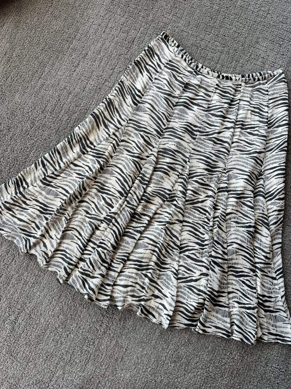 Vintage Valerie Stevens Separates 100% Silk Zebra Print Y2K Midi Skirt Lined -12